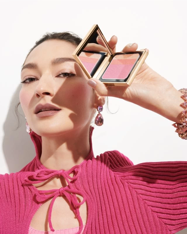 Bobbi Brown Brightening Blush 6 Bobbi Brown Brightening Blush – Image 6