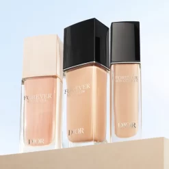 DIOR Dior Forever Velvet Veil 11 DIOR Dior Forever Velvet Veil -Cela pourrait être cosmétique. dior dior forever velvet veil base de teint mate floutante tenue et confort 24 h 5