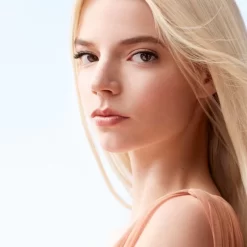 DIOR Rouge Blush 11 DIOR Rouge Blush -Cela pourrait être cosmétique. dior rouge blush blush joues et pommettes longue tenue 5