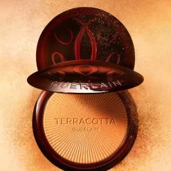 GUERLAIN Terracotta Luminizer -Cela pourrait être cosmétique. guerlain terracotta luminizer poudre bronzante illuminatrice 5