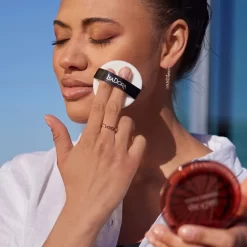 IsaDora Bronzing Powder 7 IsaDora Bronzing Powder -Cela pourrait être cosmétique. isadora bronzing powder bronzer 2