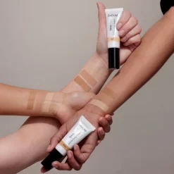 IsaDora Skin Tint 6 IsaDora Skin Tint -Cela pourrait être cosmétique. isadora skin tint creme teintee visage 2