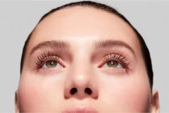 MAC Cosmetics M·A·CStack Waterproof Mascara -Cela pourrait être cosmétique. mac cosmetics macstack waterproof mascara mascara waterproof cils volumises 7