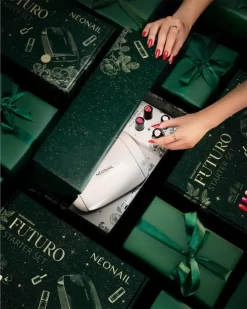 NEONAIL Futuro Starter Set -Cela pourrait être cosmétique. neonail futuro starter set kit manucure parfaite 3