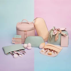 Notino Pastel Collection Brush Set With Pouch 19 Notino Pastel Collection Brush Set With Pouch -Cela pourrait être cosmétique. notino pastel collection brush set with pouch pochette de voyage avec pinceaux 9