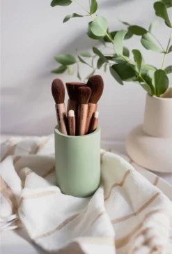 Notino Wooden Collection Make-up Brush Set -Cela pourrait être cosmétique. notino wooden collection make up brush set kit de pinceaux 8