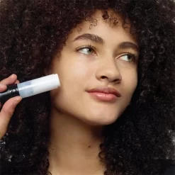 Nudestix Blot & Blur Matte Stick 8 Nudestix Blot & Blur Matte Stick -Cela pourrait être cosmétique. nudestix blot blur matte stick stick correcteur pour un look parfait 3