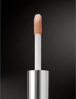 Rodial Banana Lowlighter 11 Rodial Banana Lowlighter -Cela pourrait être cosmétique. rodial banana lowlighter correcteur eclat 5