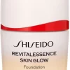 Shiseido Revitalessence Skin Glow Foundation