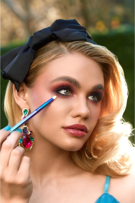 Sigma Beauty Alice In Wonderlad Brush Set 2 Sigma Beauty Alice In Wonderlad Brush Set – Image 2