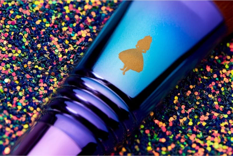 Sigma Beauty Alice In Wonderlad Brush Set 8 Sigma Beauty Alice In Wonderlad Brush Set – Image 8