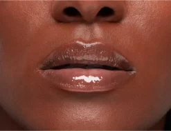 Smashbox Gloss Angeles Extra Shine -Cela pourrait être cosmétique. smashbox gloss angeles extra shine brillant a levres 2