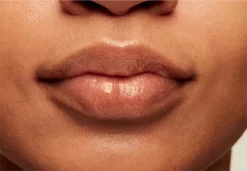 Smashbox Halo Glow Lip Gloss -Cela pourrait être cosmétique. smashbox halo glow lip gloss brillant a levres 3