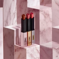 Yves Saint Laurent Rouge Pur Couture The Slim Glow Matte -Cela pourrait être cosmétique. yves saint laurent rouge pur couture the slim glow matte rouge a levres mat hydratant brillance 6