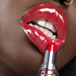 Yves Saint Laurent Rouge Volupté Candy Glaze -Cela pourrait être cosmétique. yves saint laurent rouge volupte candy glaze baume a levres 2
