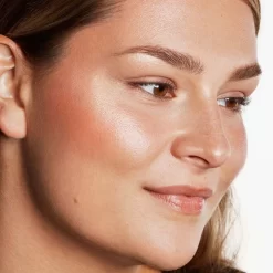 ZOEVA Glow Get It -Cela pourrait être cosmétique. zoeva glow get it enlumineur 2