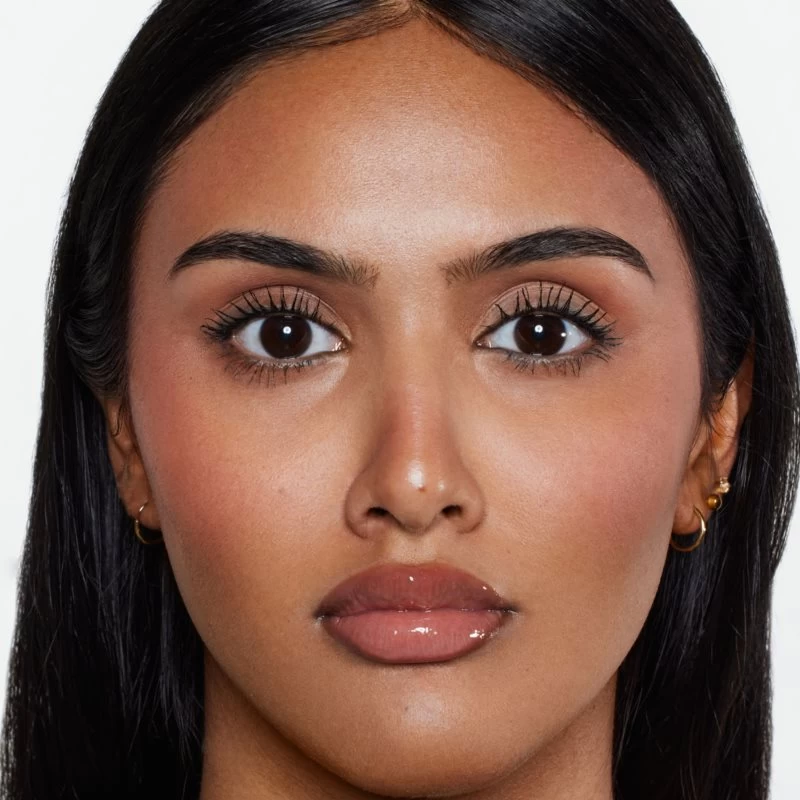 ZOEVA Pout Plumper Volumizing Lipgloss 3 ZOEVA Pout Plumper Volumizing Lipgloss – Image 3