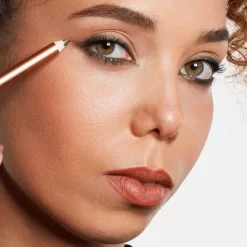 ZOEVA Velvet Love Eyeliner Pencil -Cela pourrait être cosmétique. zoeva velvet love eyeliner pencil crayon yeux 2